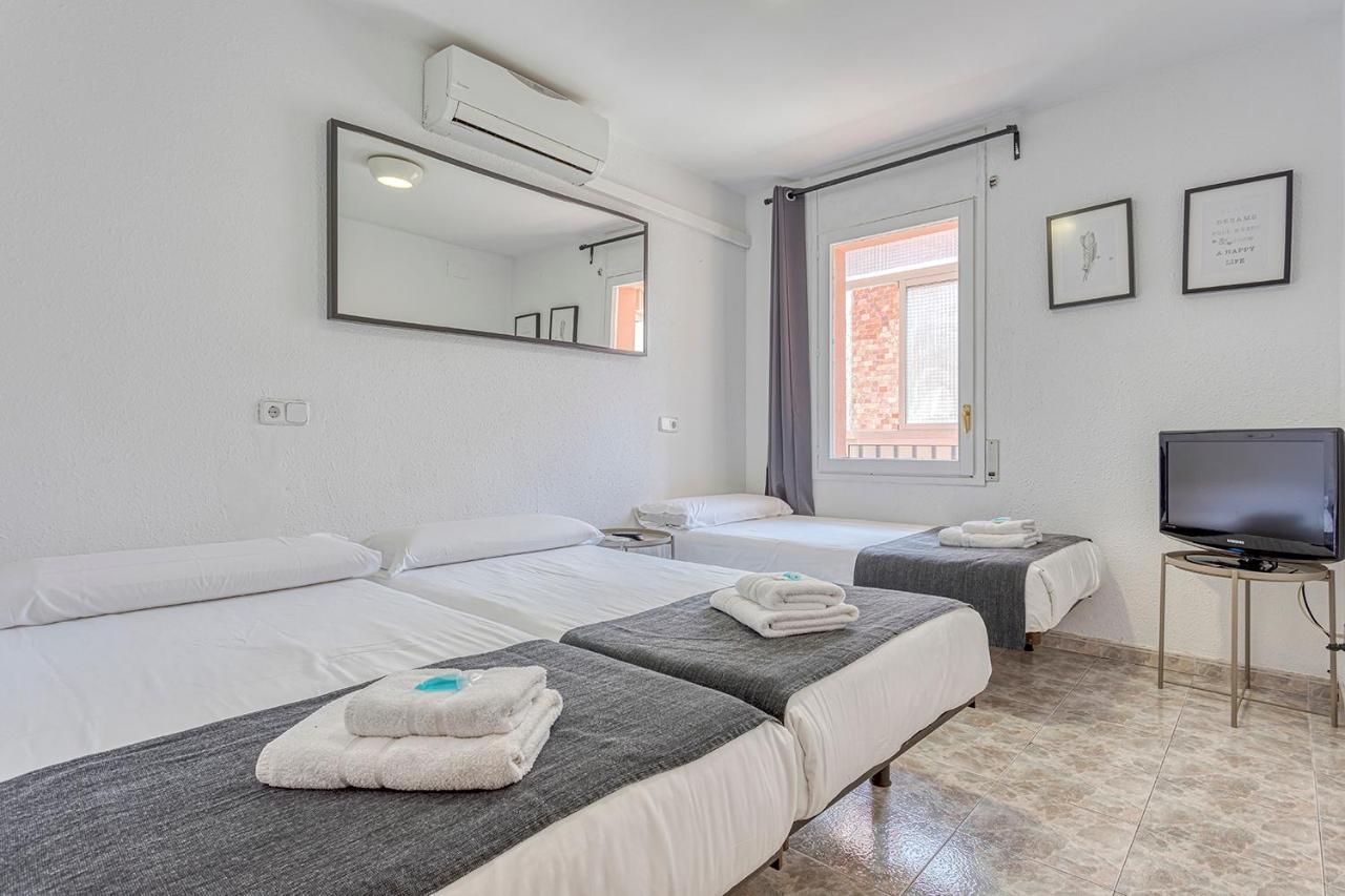Hostal Bedmates Barcelona Eksteriør billede