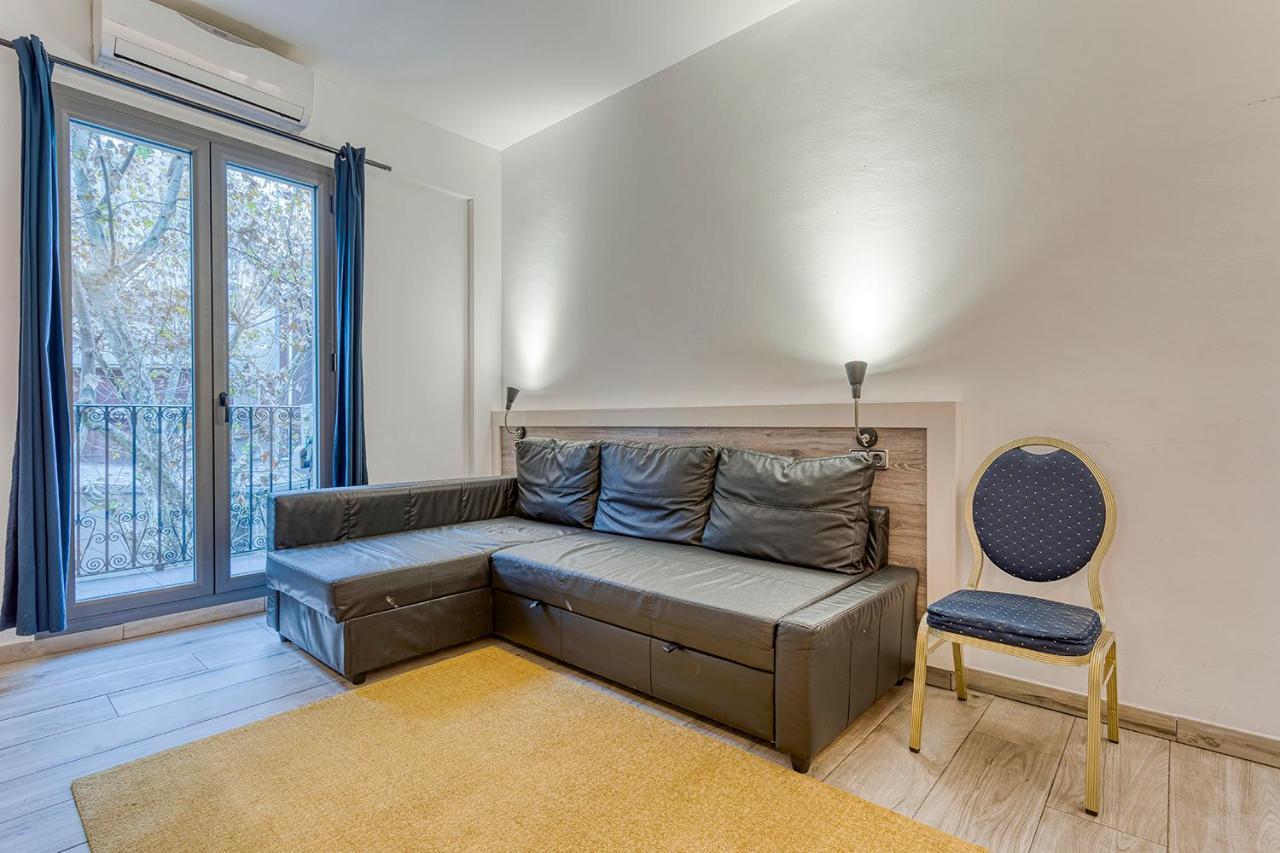 Hostal Bedmates Barcelona Eksteriør billede