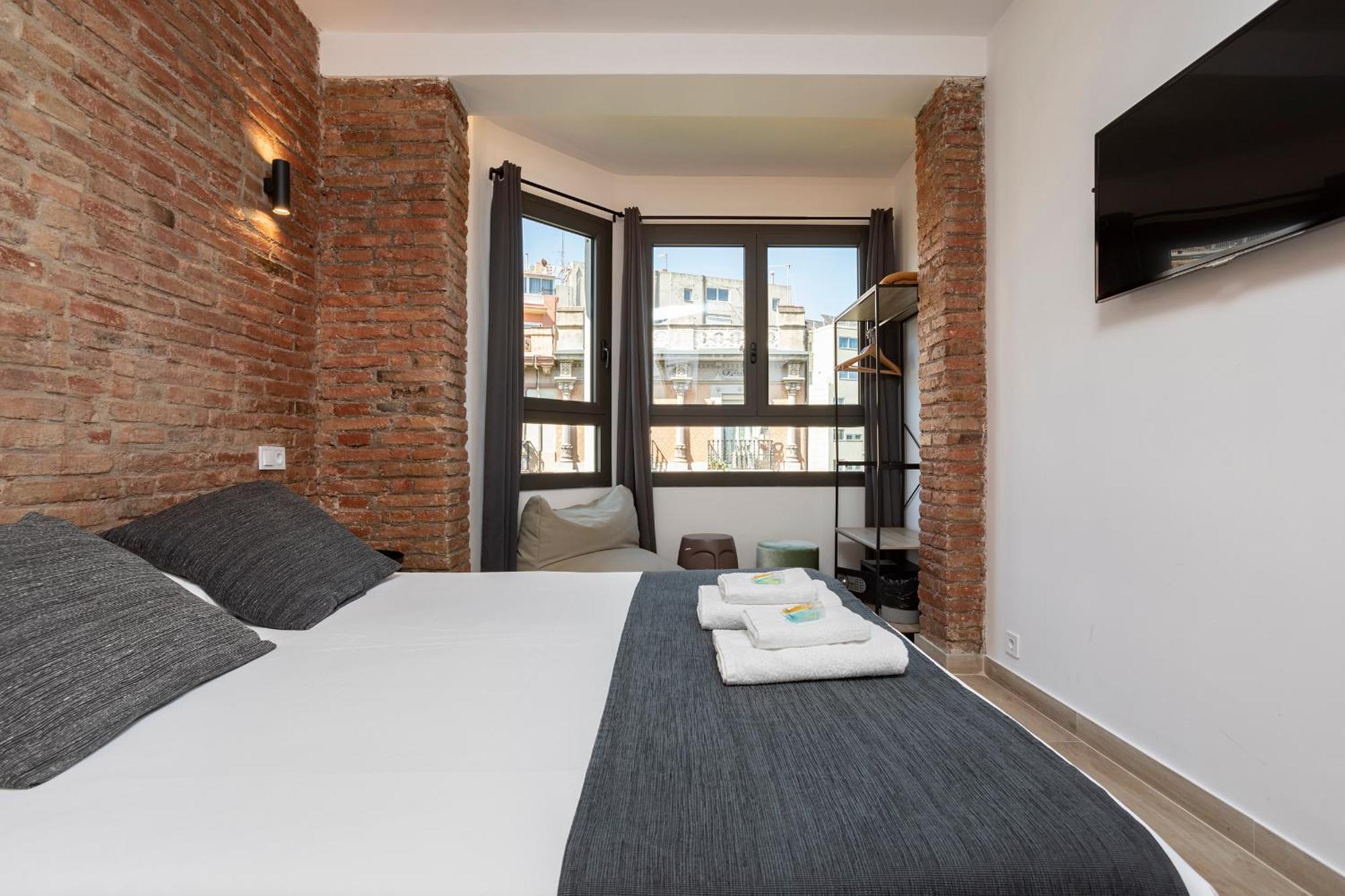 Hostal Bedmates Barcelona Eksteriør billede