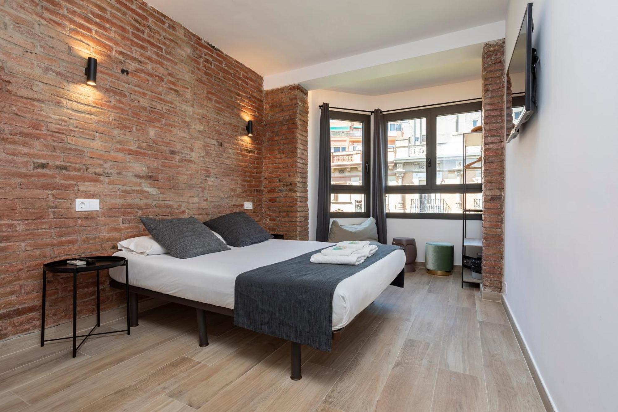Hostal Bedmates Barcelona Eksteriør billede